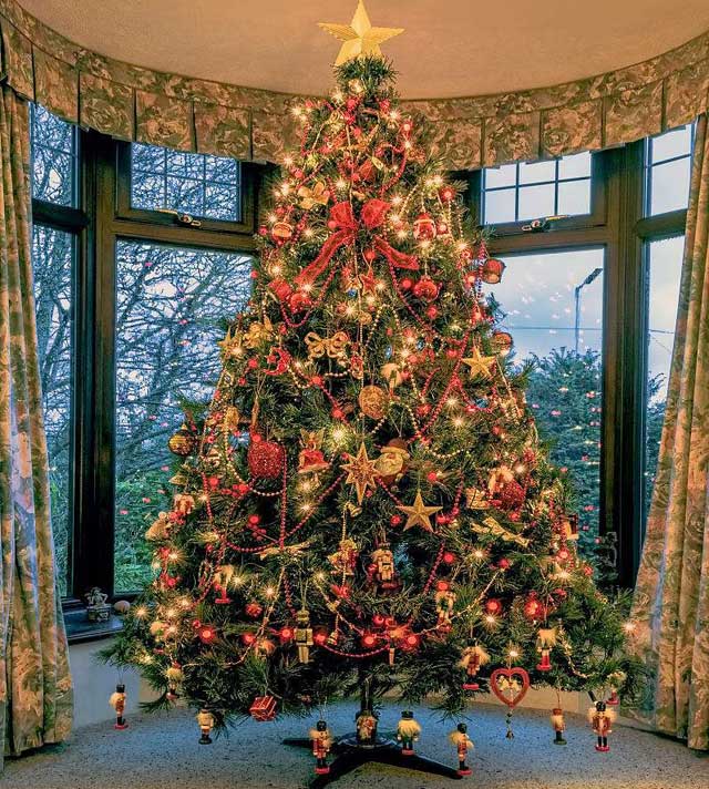 圣誕樹裝飾商場美陳節(jié)慶裝飾元素