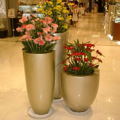 玻璃鋼商場(chǎng)景觀花盆 玻璃鋼商場(chǎng)景觀花盆