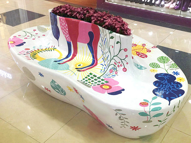 玻璃鋼商場(chǎng)帶靠背花盆座椅 玻璃鋼商場(chǎng)帶靠背花盆座椅