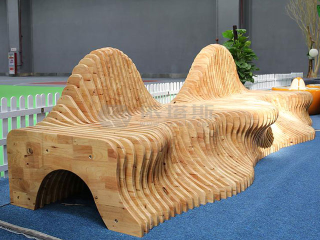 木質(zhì)切片長(zhǎng)條椅