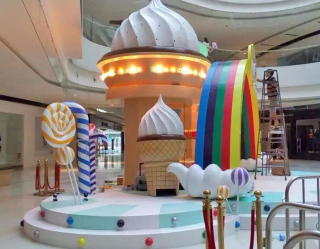 夏季場(chǎng)景美陳布置