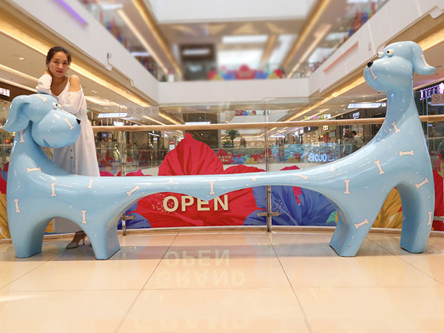 商場(chǎng)玻璃鋼卡通休閑椅 商場(chǎng)玻璃鋼卡通休閑椅