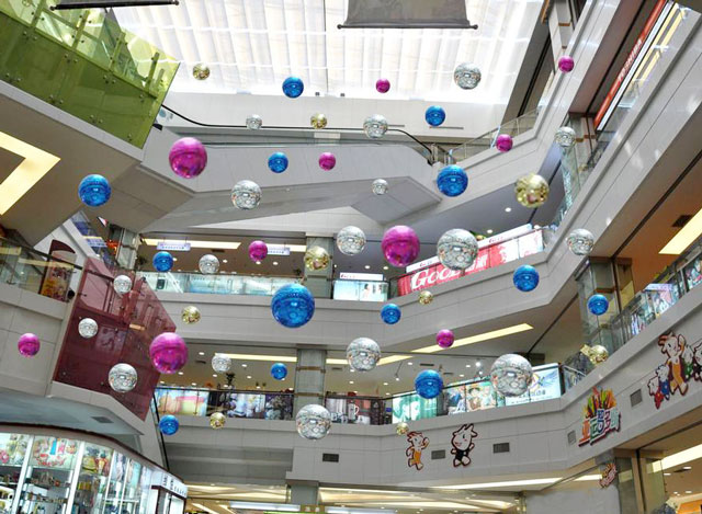 商場(chǎng)中庭裝飾球